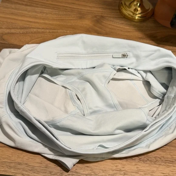 Lululemon Size 6 Powder Blue Speed Up Short Long 4” Lined Running Performance - Picture 6 of 6